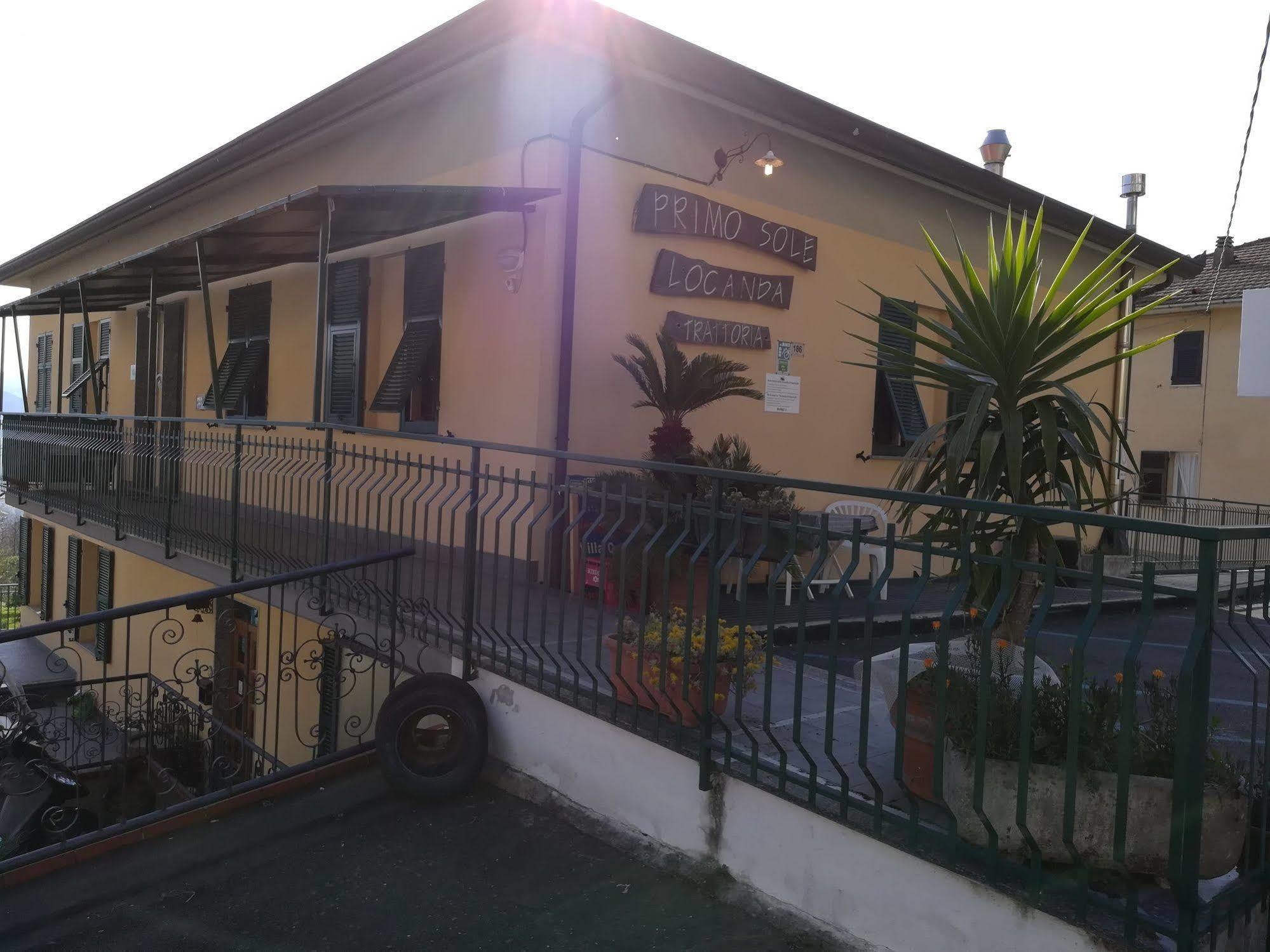 Locanda Primo Sole Leivi 外观 照片
