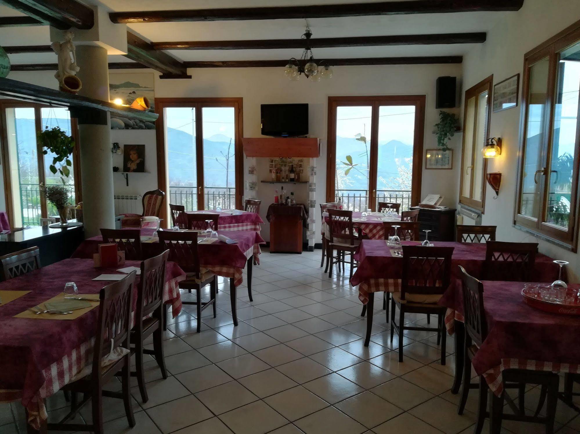 Locanda Primo Sole Leivi 外观 照片